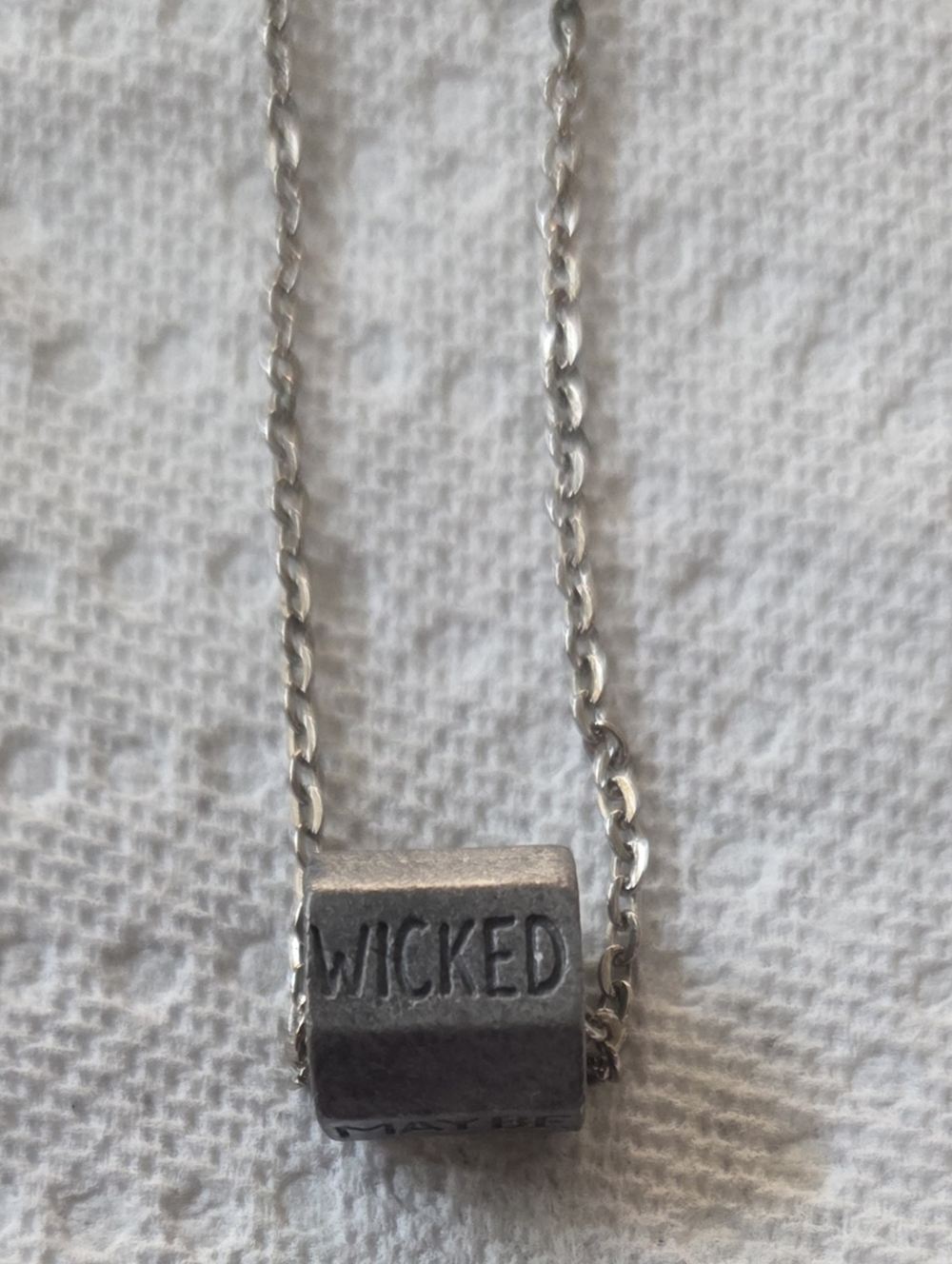 Wicked Silver-Tone Octagonal 'Spinner' Magnet Necklace - Vintage. Unusual